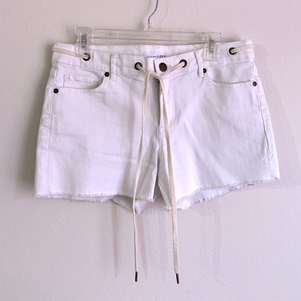 💕NWOT White Denim Shorts from Loft